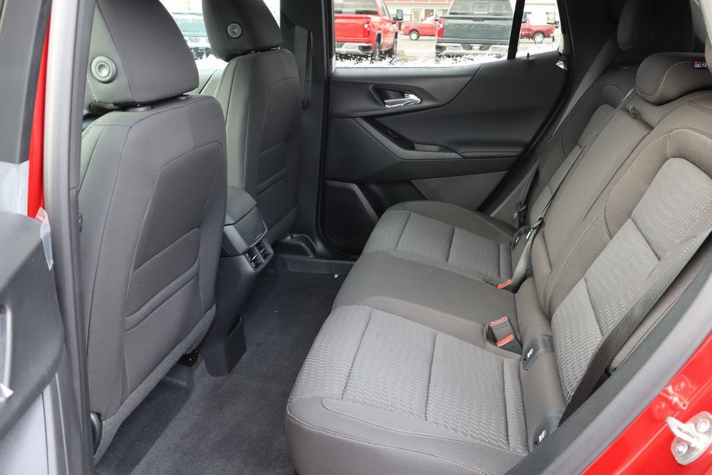 New 2026 Chevrolet Equinox LT image 17