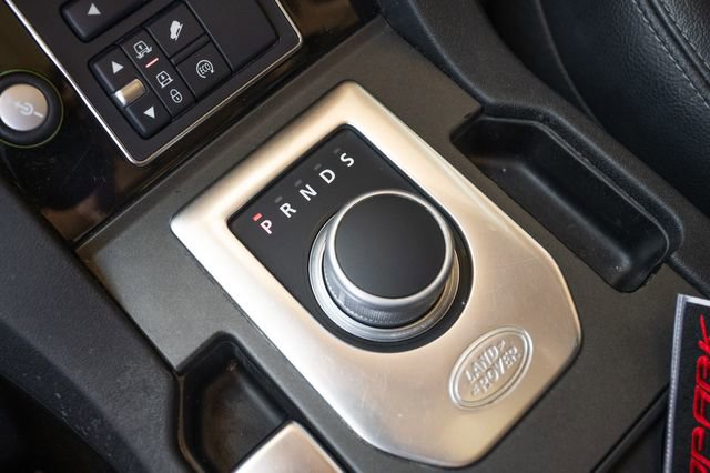 Used 2015 Land Rover LR4 HSE image 18