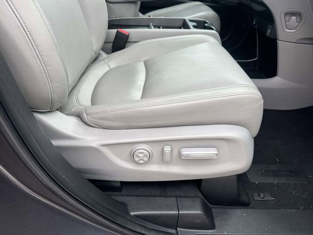 Certified 2023 Honda Odyssey EX-L image 12