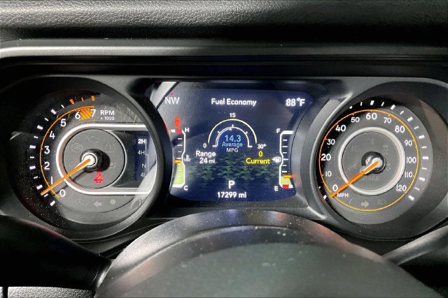 Used 2024 Jeep Wrangler Unlimited Sport AWD/4WD image 21