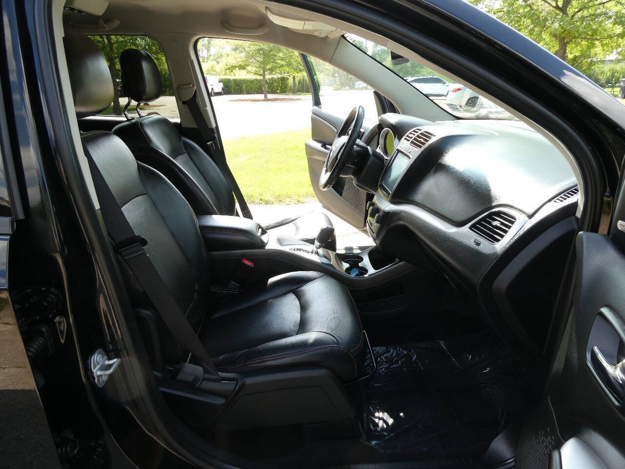 Used 2017 Dodge Journey GT AWD/4WD image 33