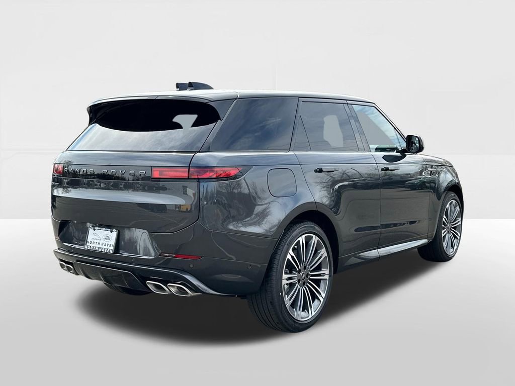 New 2025 Land Rover Range Rover Sport Dynamic SE image 4
