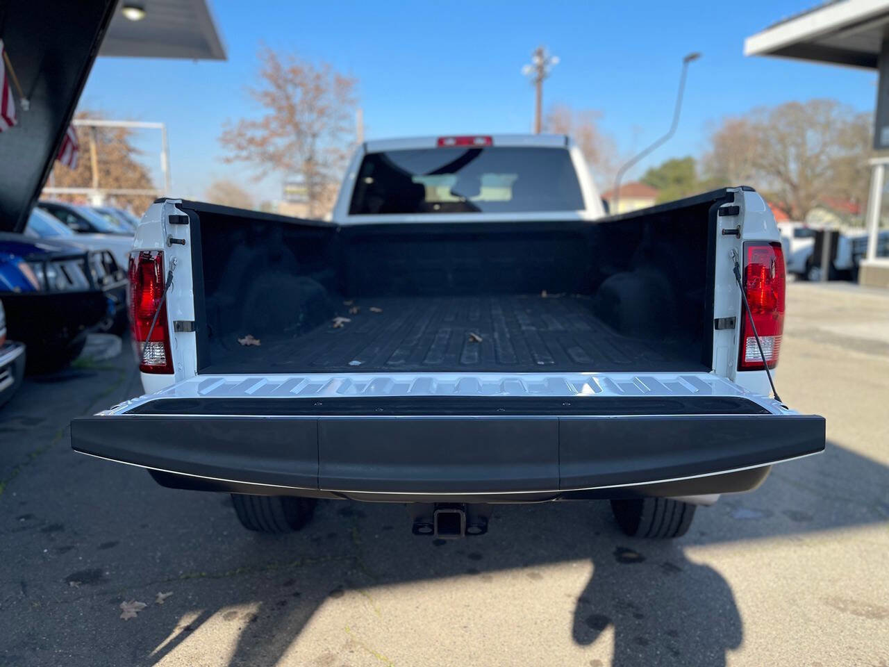 Used 2014 RAM 3500 Tradesman w/ Popular Equipment Group image 21