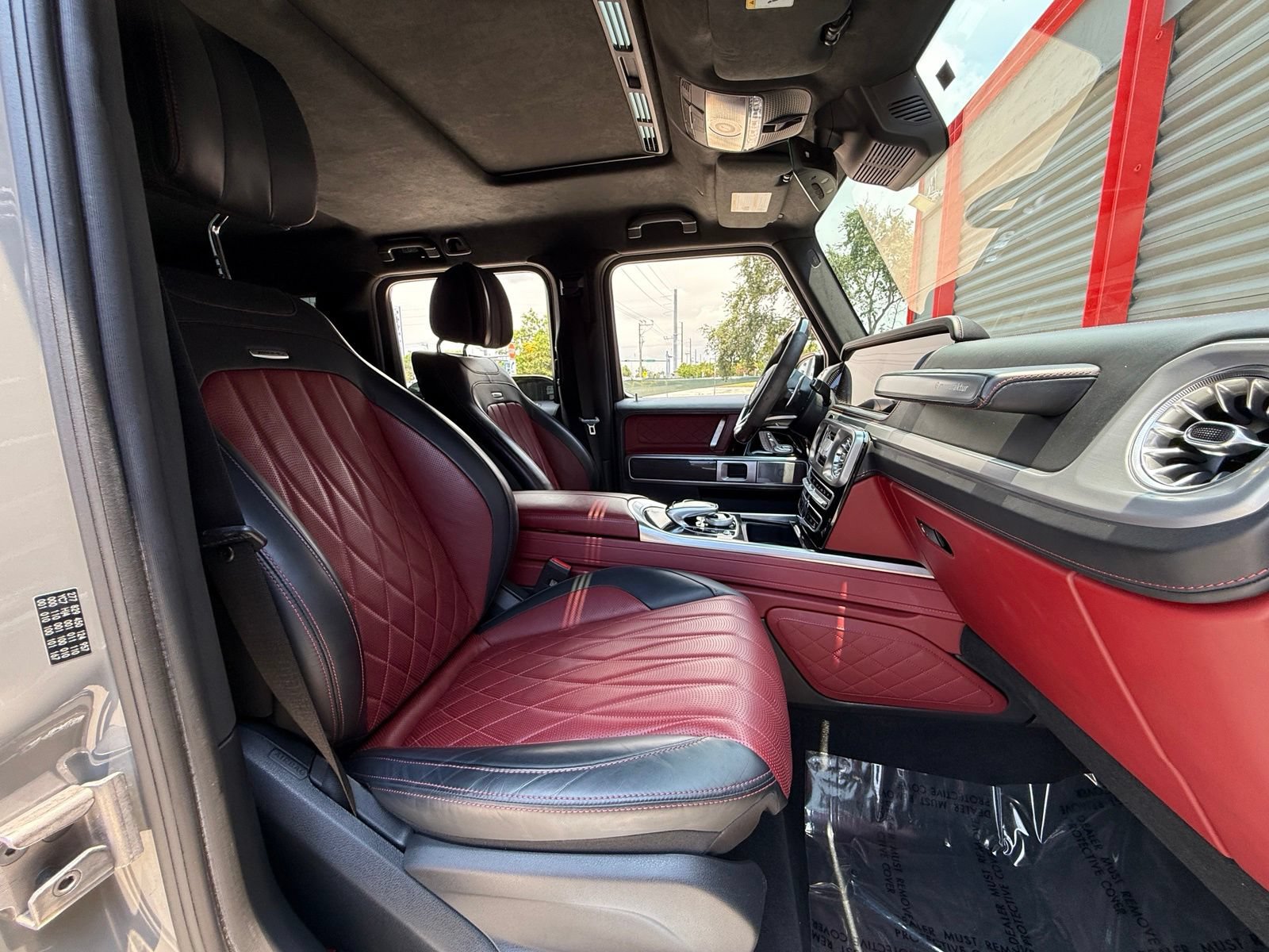 Used 2023 Mercedes-Benz G 63 AMG 4MATIC image 30