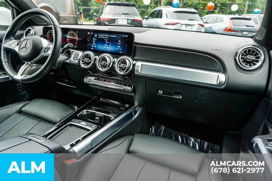 Used 2024 Mercedes-Benz GLB 250 image 23