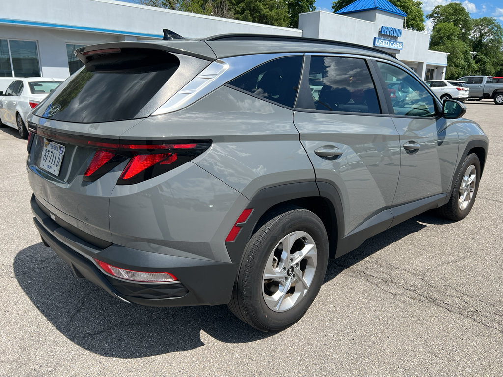 Used 2024 Hyundai Tucson SEL FWD image 3