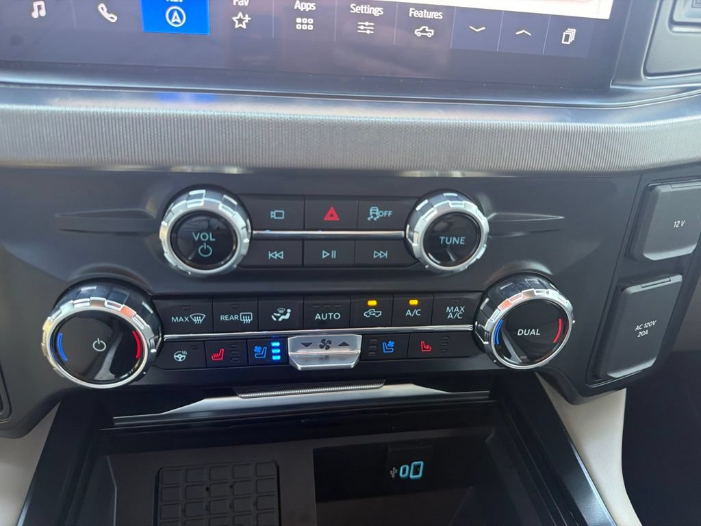 Used 2026 Ford F350 Platinum w/ Platinum Plus Package AWD/4WD image 32
