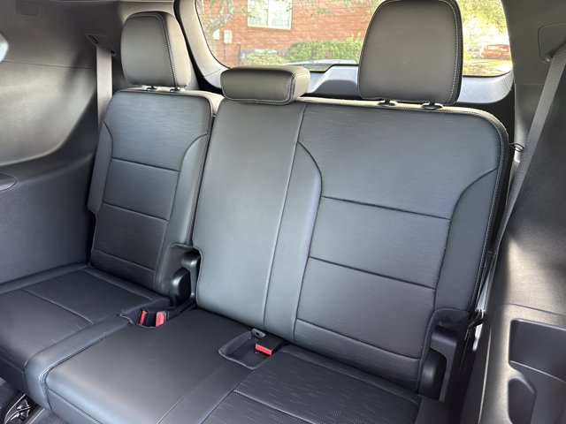 New 2026 Buick Enclave Sport Touring w/ Power Package FWD image 7