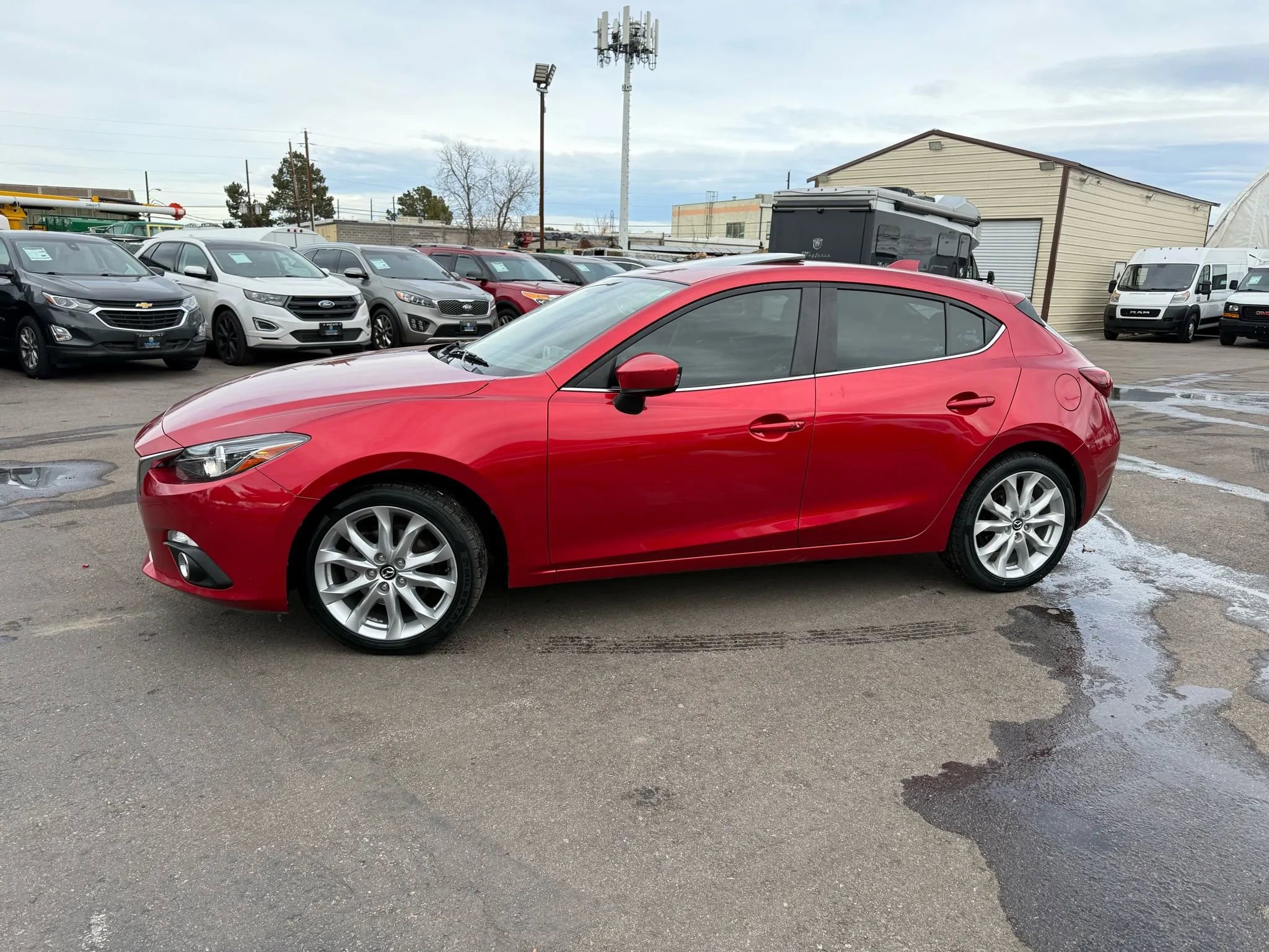 Used 2015 MAZDA MAZDA3 s Grand Touring image 3