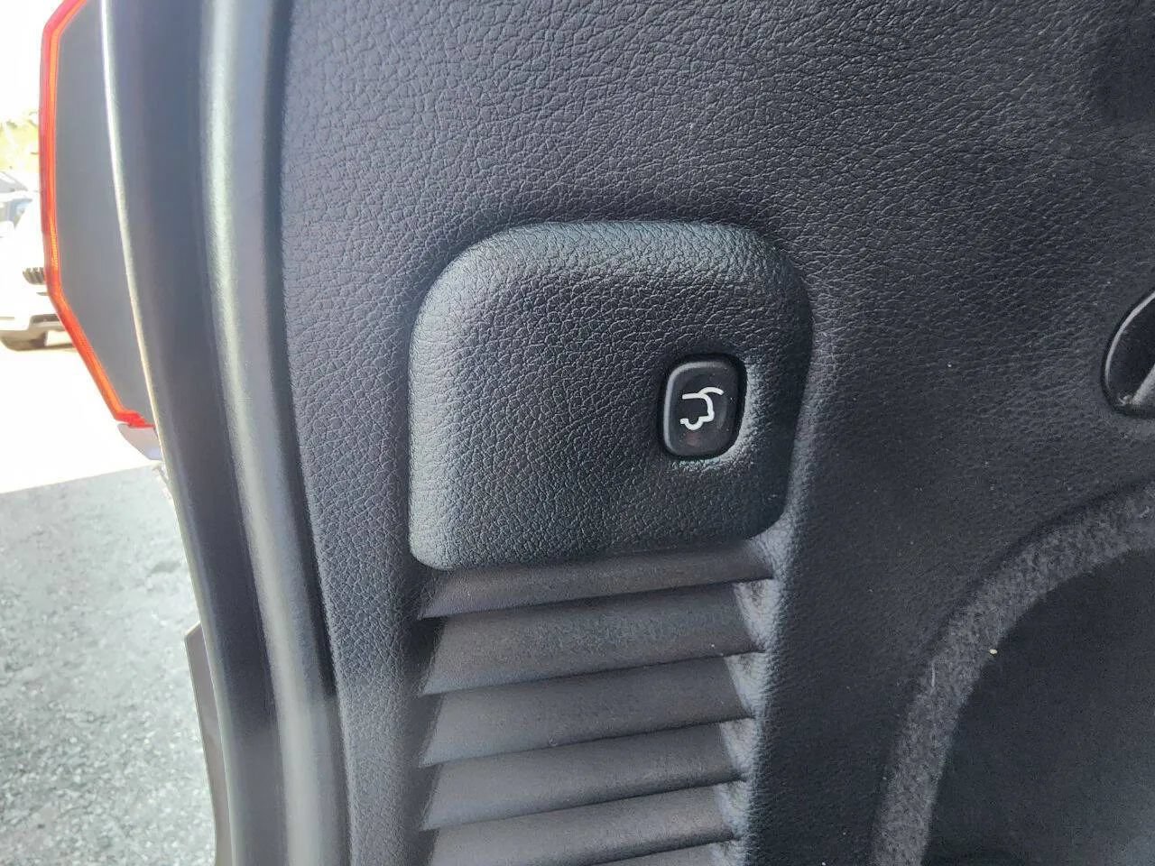 Used 2018 Jeep Grand Cherokee Limited AWD/4WD image 13