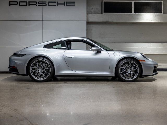Certified 2025 Porsche 911 Carrera image 14