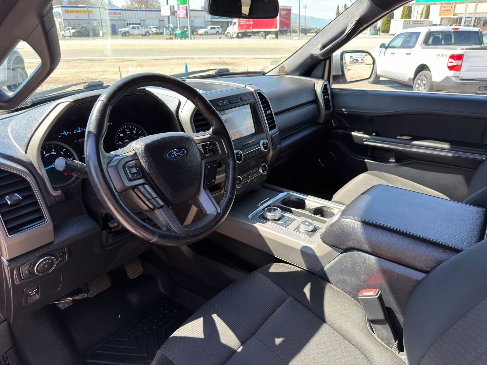 Used 2019 Ford Expedition Max XLT AWD/4WD image 19