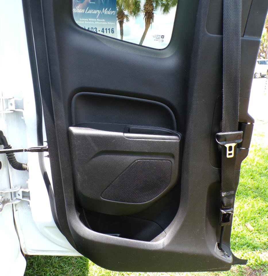 Used 2015 Chevrolet Colorado W/T RWD image 33