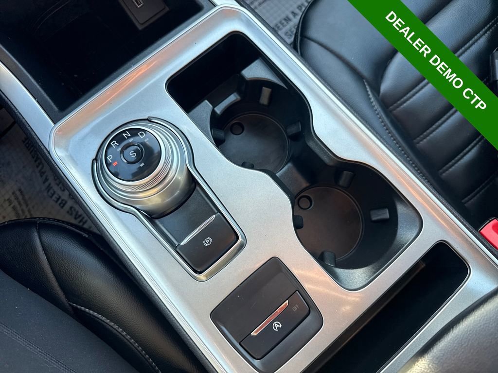 Used 2024 Ford Edge SEL w/ Convenience Package image 24