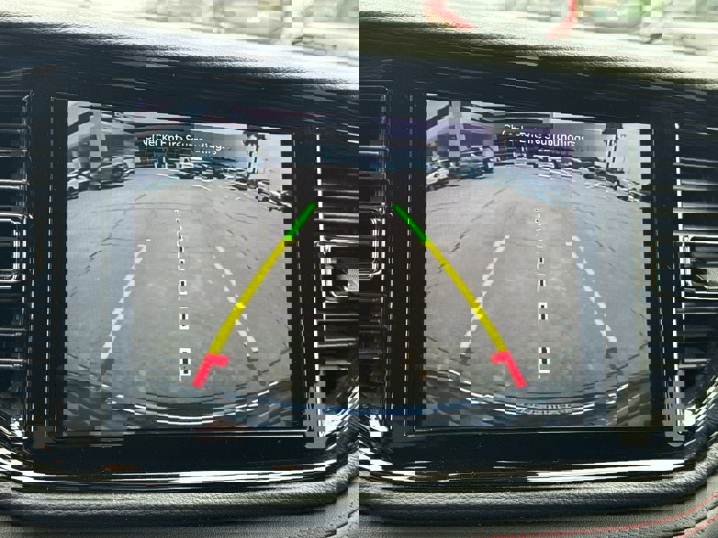 Used 2024 Dodge Durango GT image 19