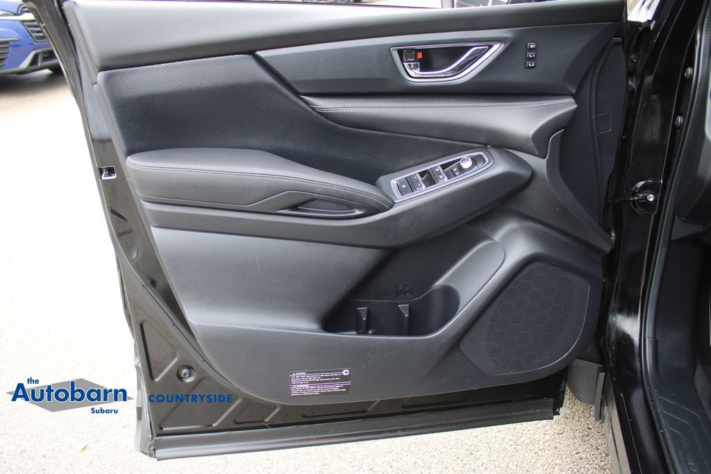 Used 2023 Subaru Ascent Limited AWD/4WD image 5