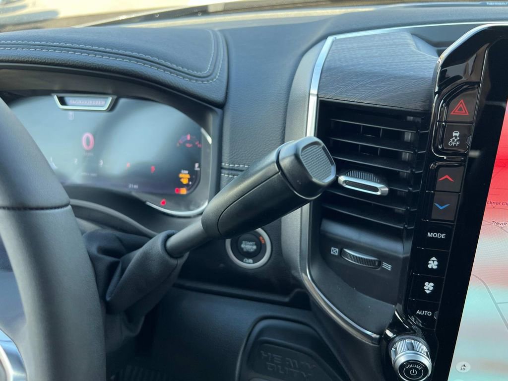 New 2025 RAM 2500 Laramie image 28