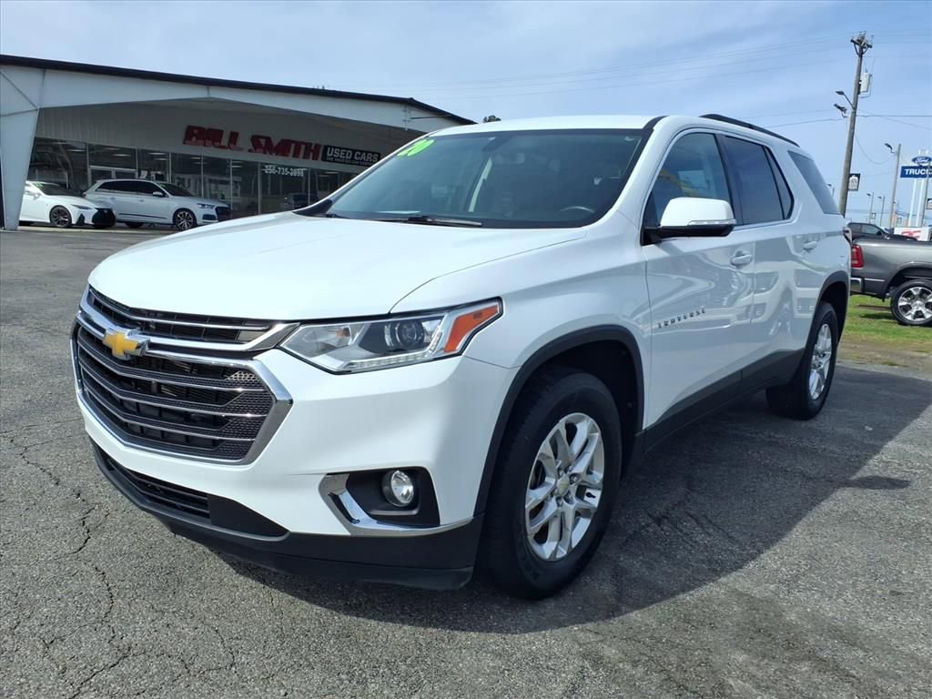 Used 2020 Chevrolet Traverse LT image 3