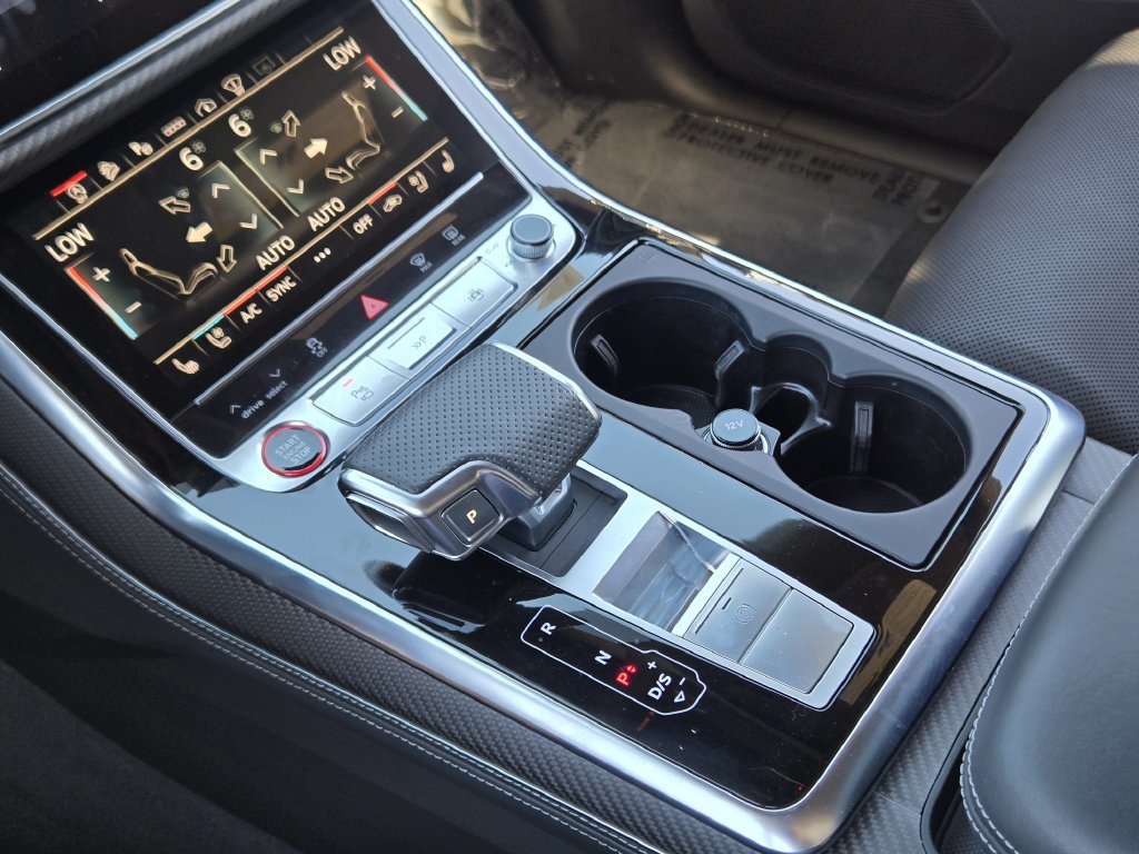 Used 2024 Audi SQ8 Prestige w/ Prestige Package AWD/4WD image 24