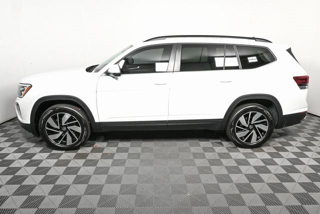 New 2026 Volkswagen Atlas SE image 29