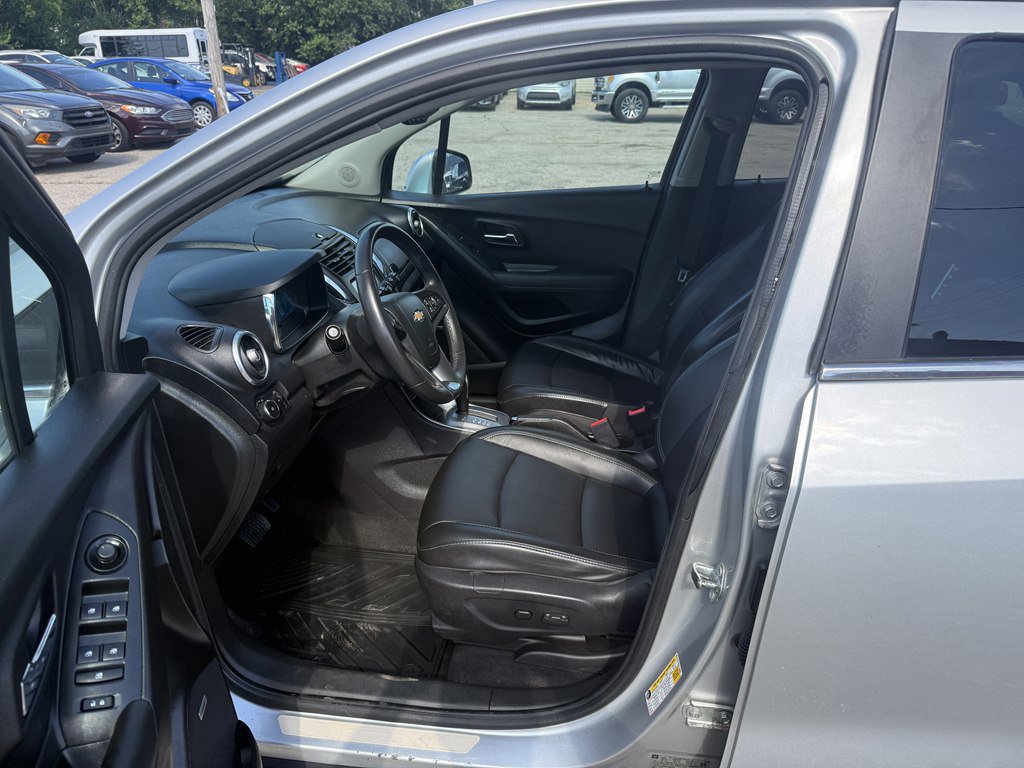 Used 2015 Chevrolet Trax LTZ w/ LPO, Protection Package AWD/4WD image 13