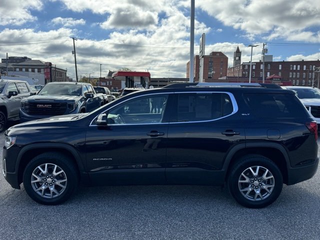 Used 2021 GMC Acadia SLT w/ Trailering Package image 2