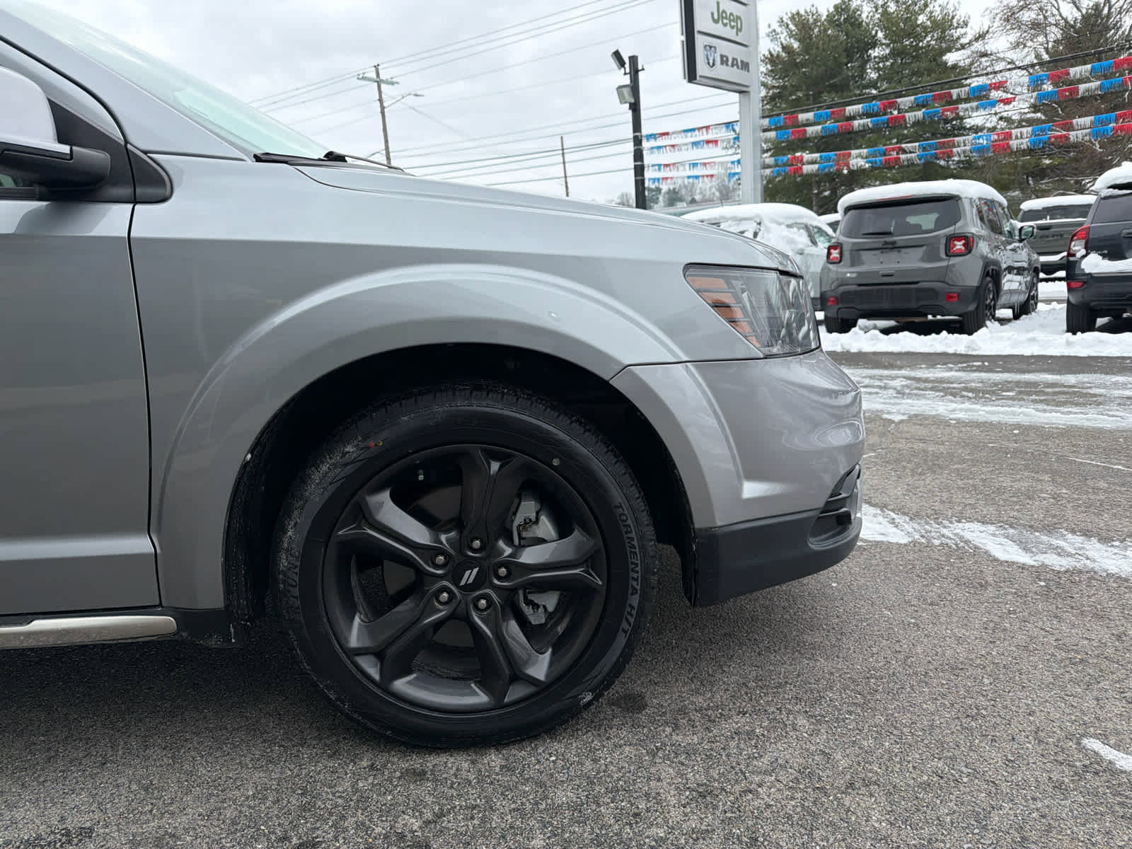 Used 2020 Dodge Journey Crossroad image 6