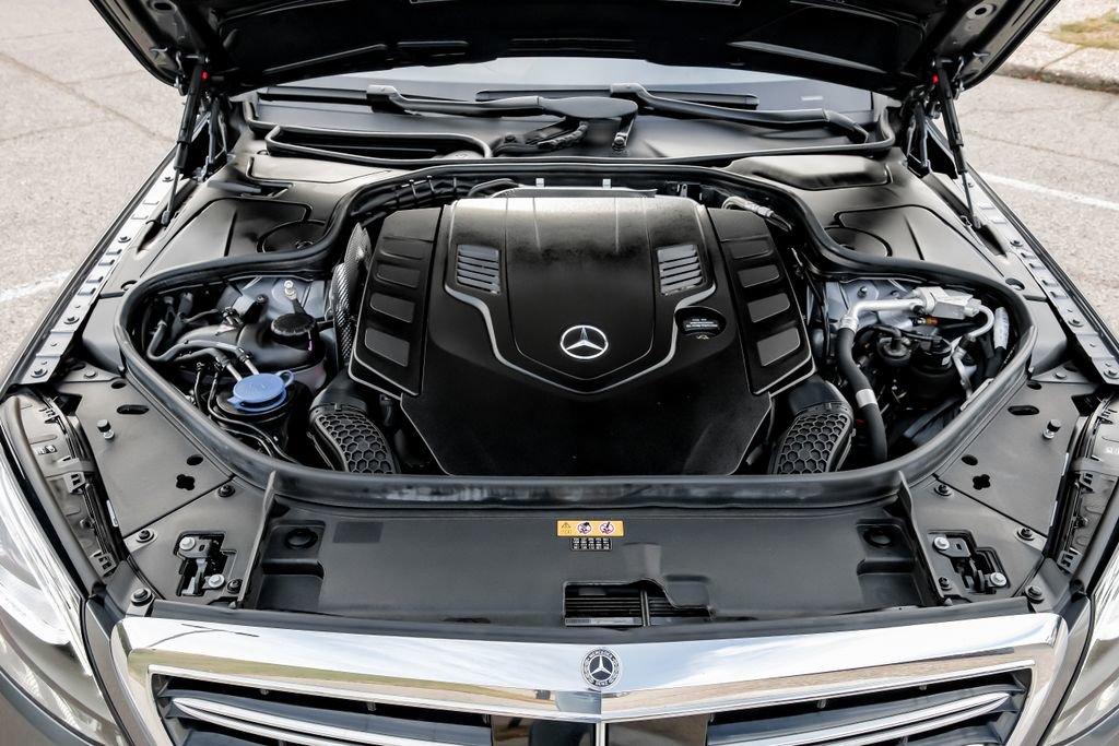 Used 2019 Mercedes-Benz S 560 4MATIC Sedan image 75
