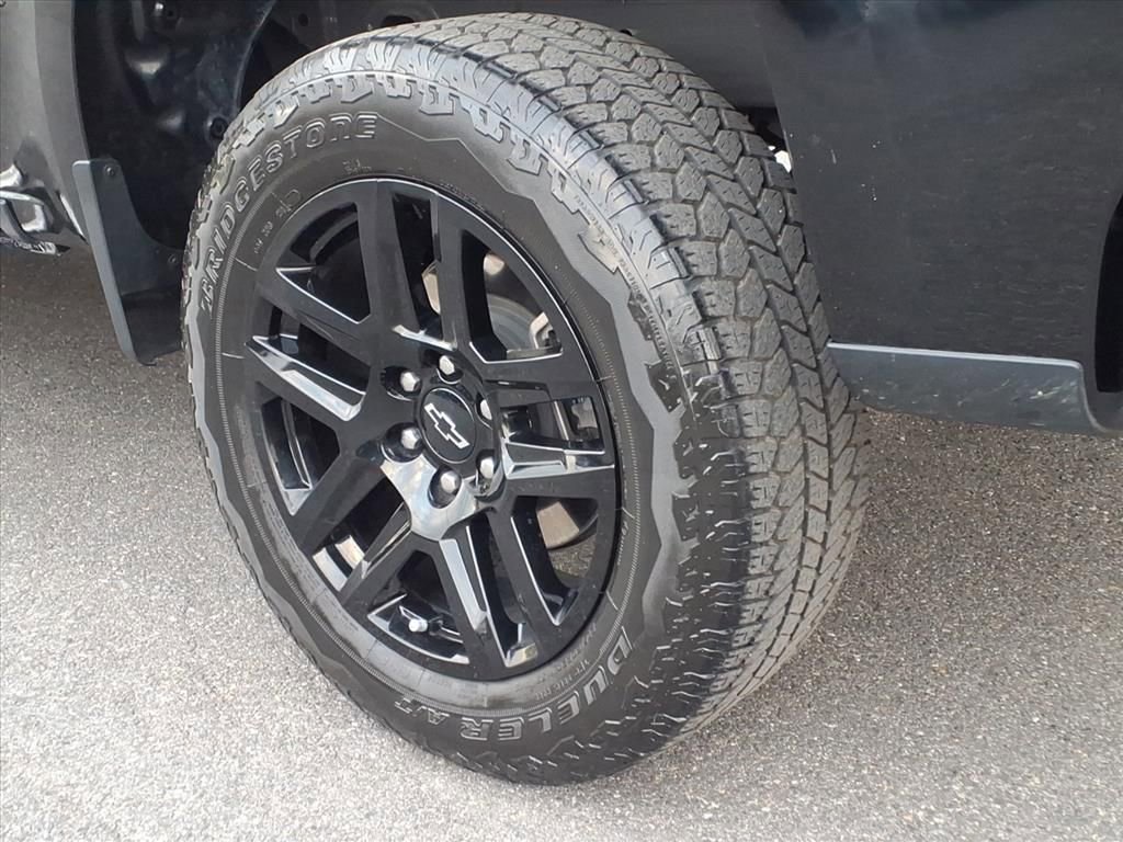 Certified 2023 Chevrolet Silverado 1500 Custom Trail Boss image 9