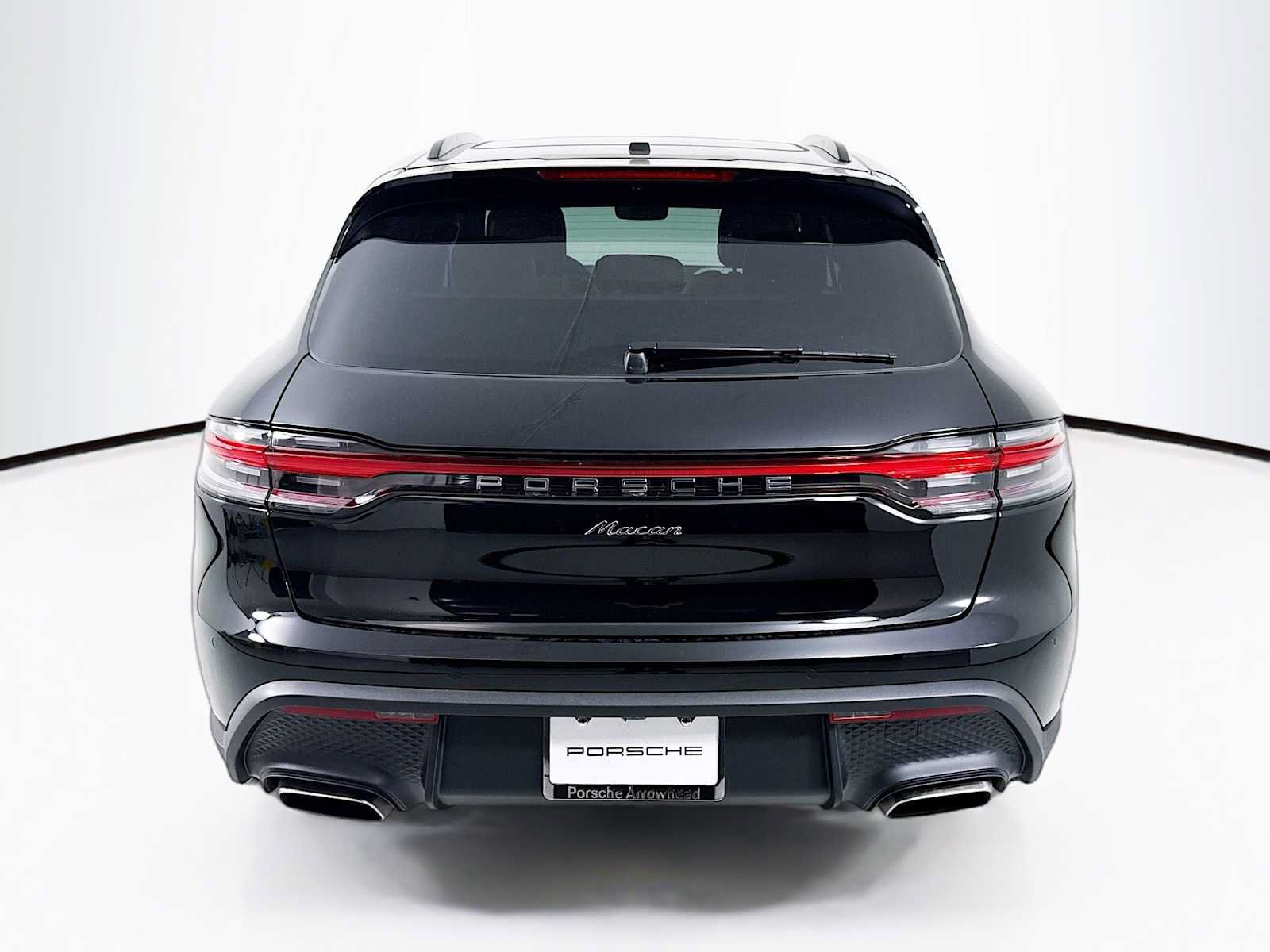 New 2026 Porsche Macan AWD/4WD image 10