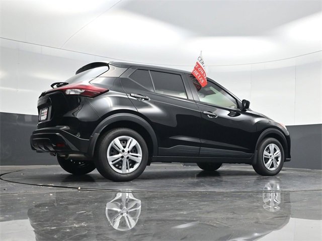 Used 2025 Nissan Kicks Play S image 48
