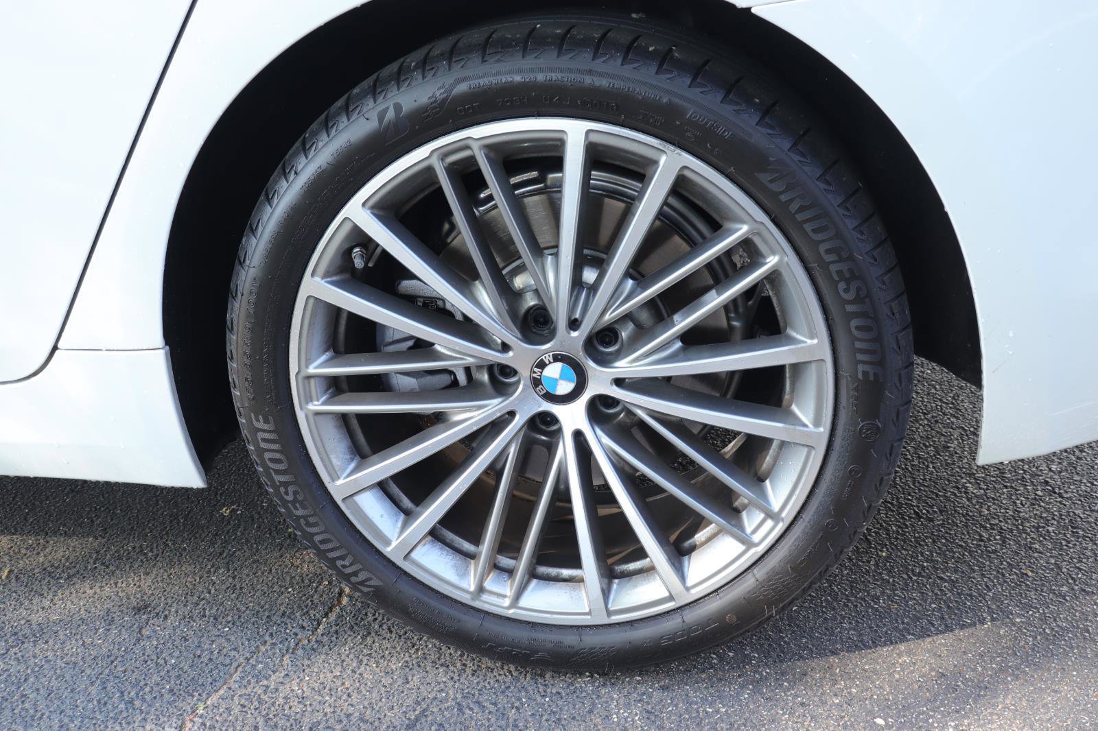 Used 2020 BMW 530i w/ Premium Package image 35