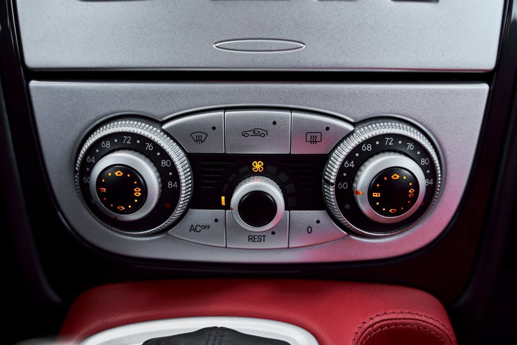 Used 2006 Mercedes-Benz SLR image 66