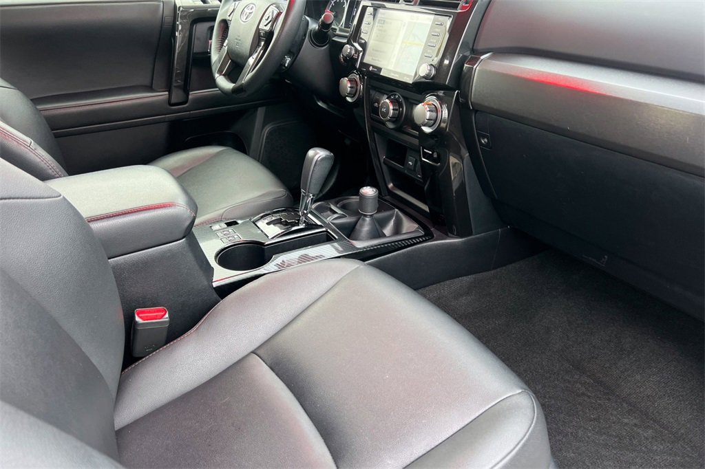 Used 2021 Toyota 4Runner Venture w/ Moonroof Package image 18