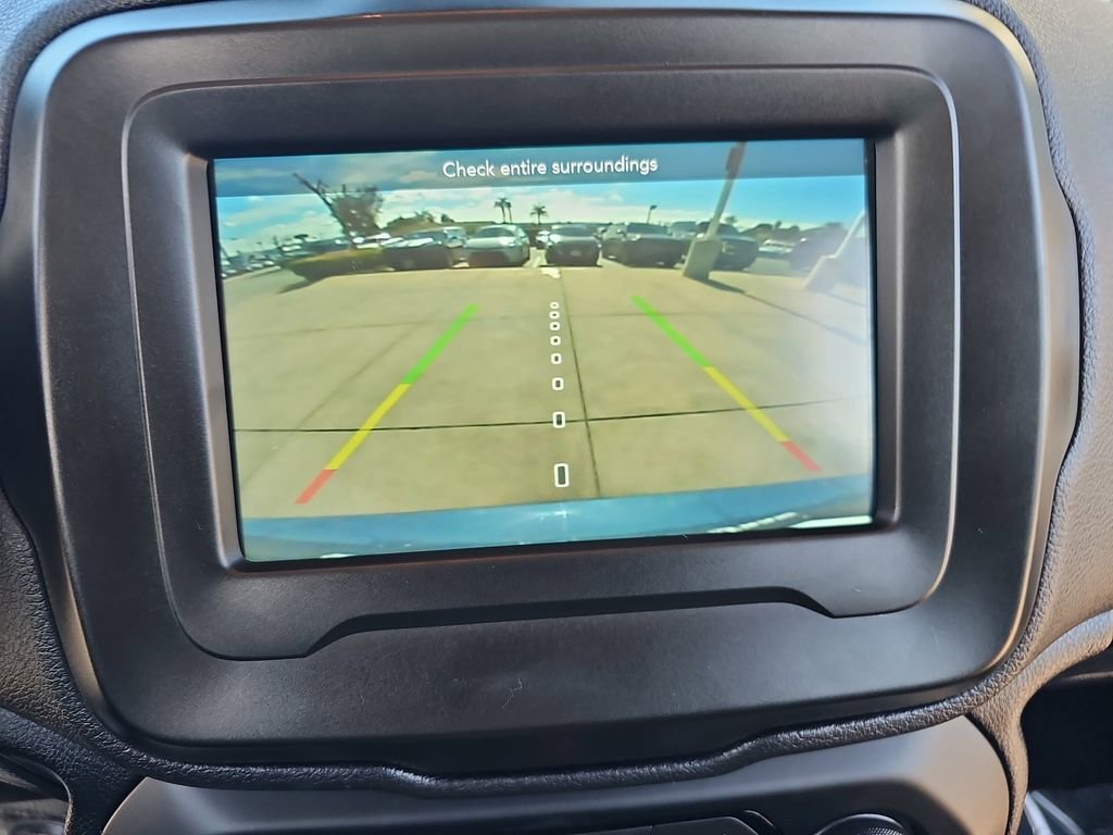 Used 2021 Jeep Renegade Sport w/ Sport Appearance Group image 21