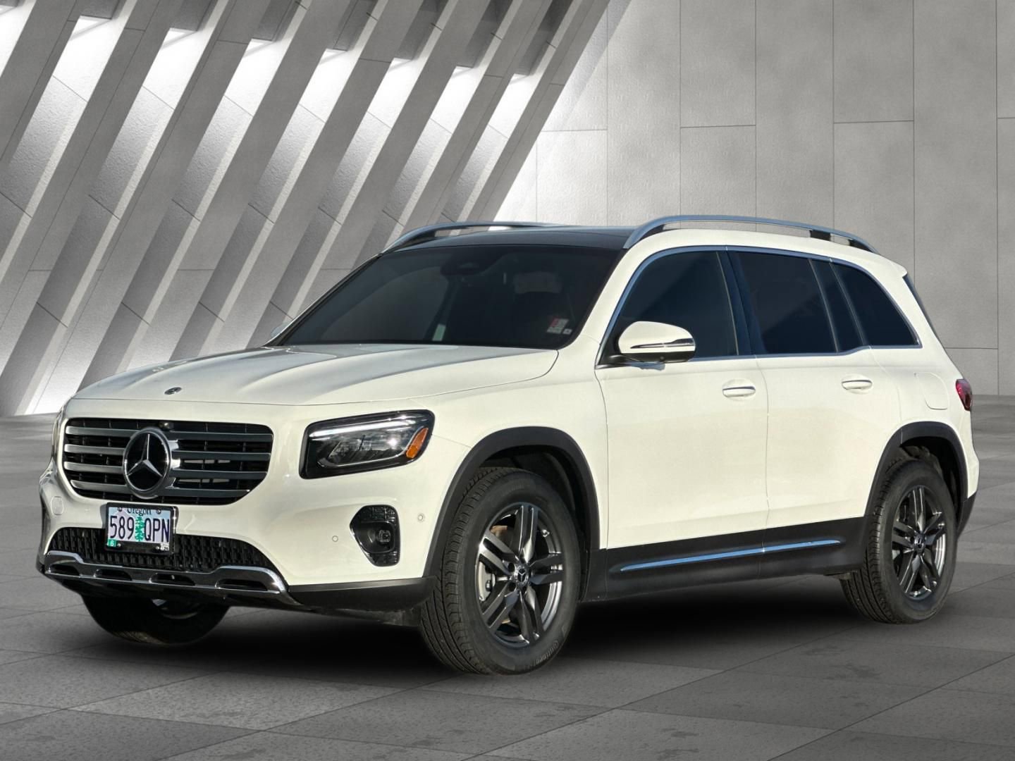 Certified 2025 Mercedes-Benz GLB 250 4MATIC image 8