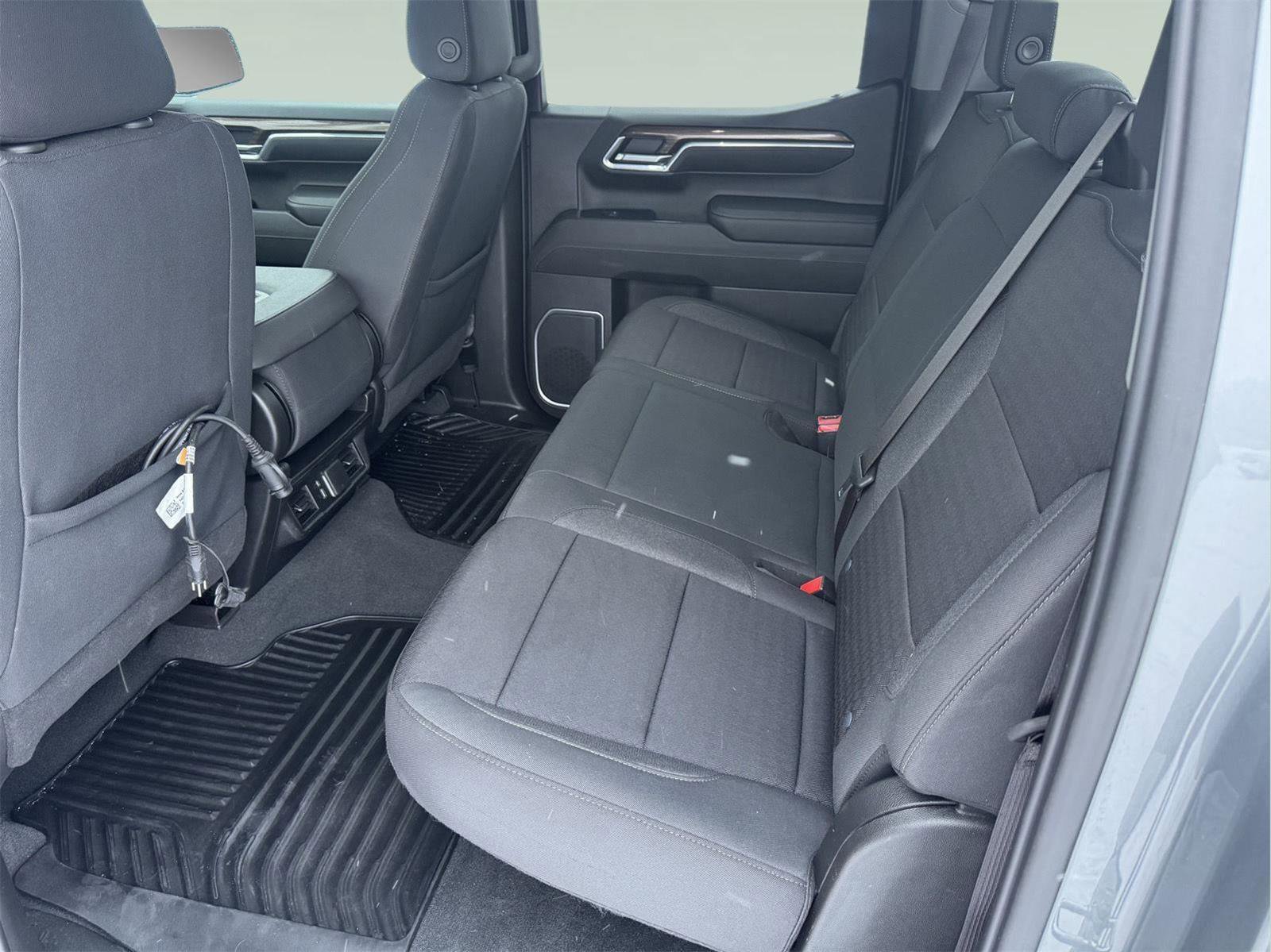 Used 2023 Chevrolet Silverado 1500 RST w/ Z71 Off-Road Package image 13