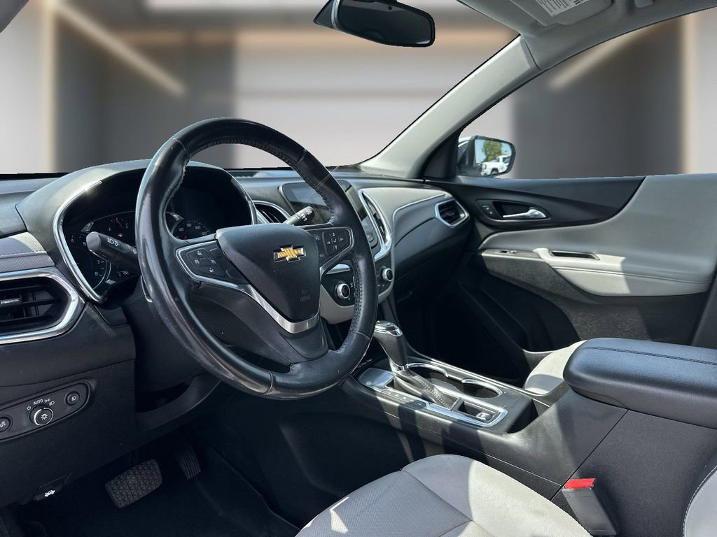 Used 2018 Chevrolet Equinox Premier FWD image 10
