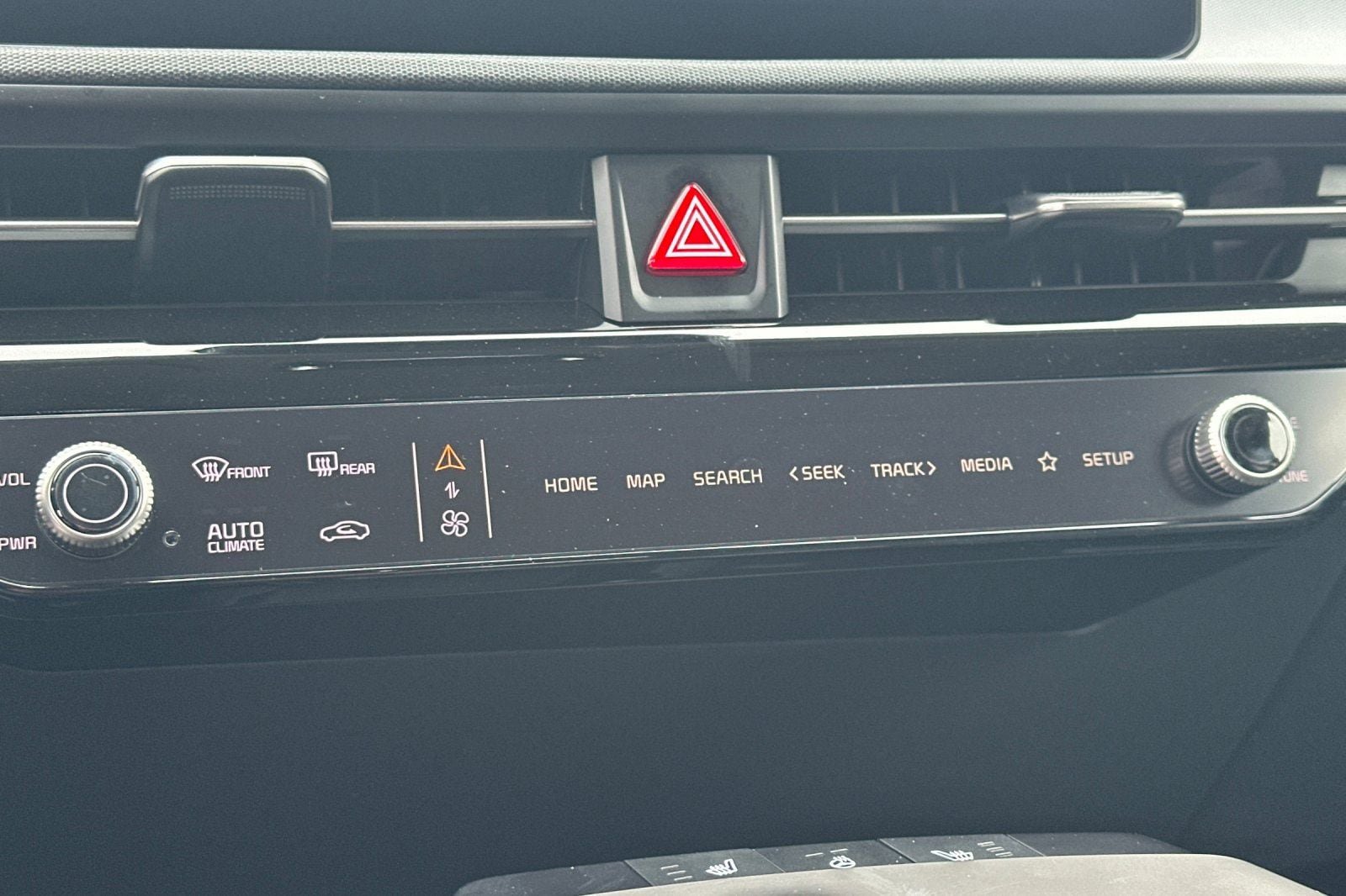 New 2025 Kia EV6 Light AWD/4WD image 21