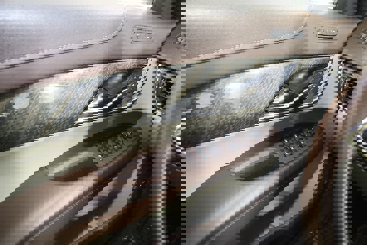 Used 2014 Cadillac ATS Luxury w/ Cold Weather Package image 30