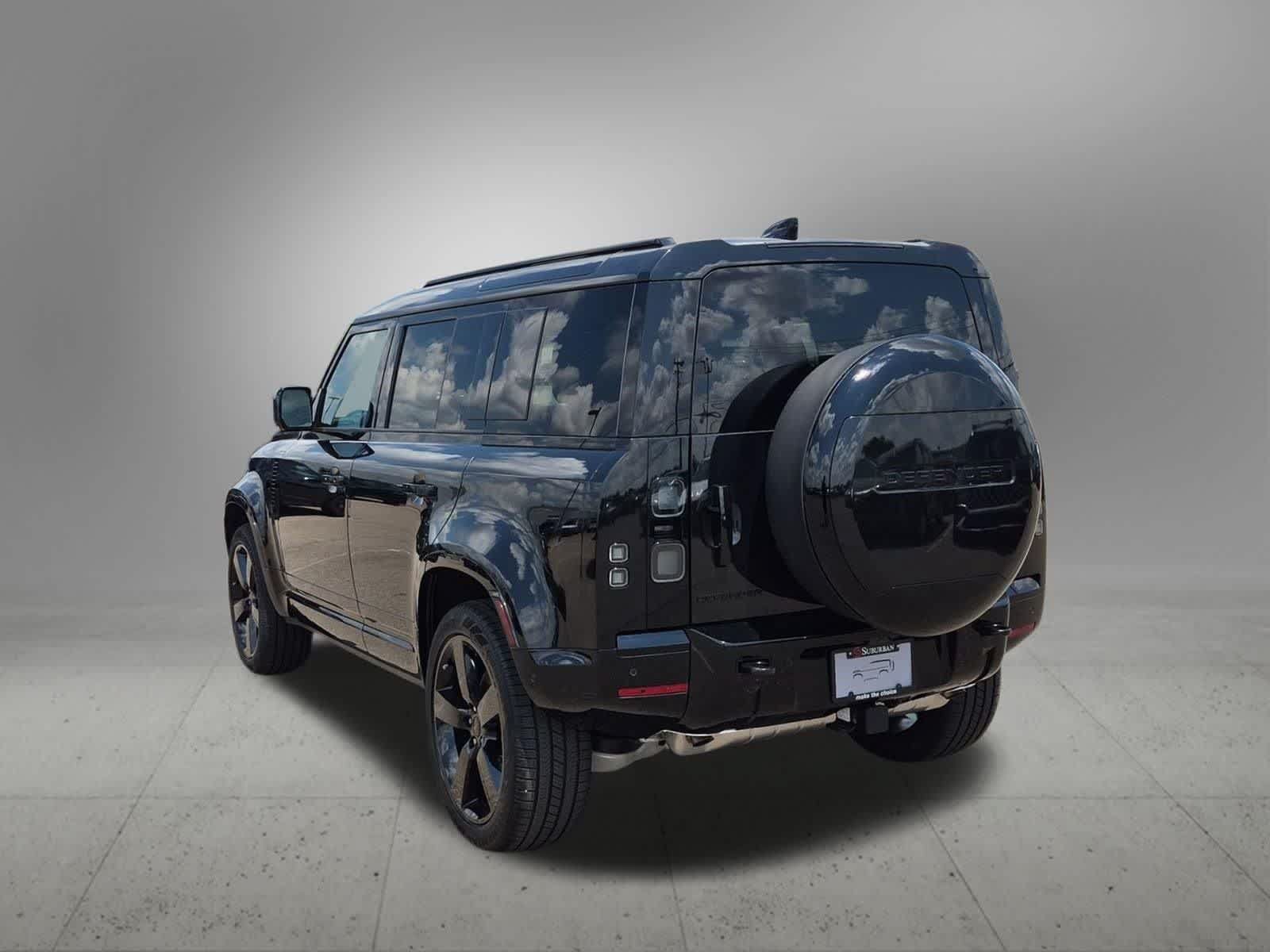 New 2026 Land Rover Defender 110 X-Dynamic SE AWD/4WD image 4