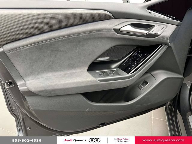 Used 2025 Audi S6 e-tron Premium Plus w/ Premium Plus AWD/4WD image 17