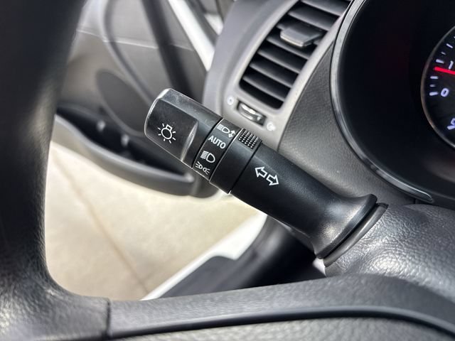 Used 2016 Kia Forte LX w/ LX Popular Plus Package FWD image 13