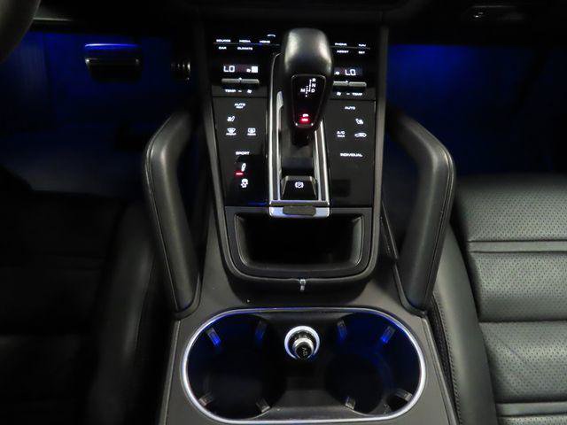 Used 2022 Porsche Cayenne S AWD/4WD image 49