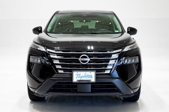 Used 2024 Nissan Rogue SV FWD image 4