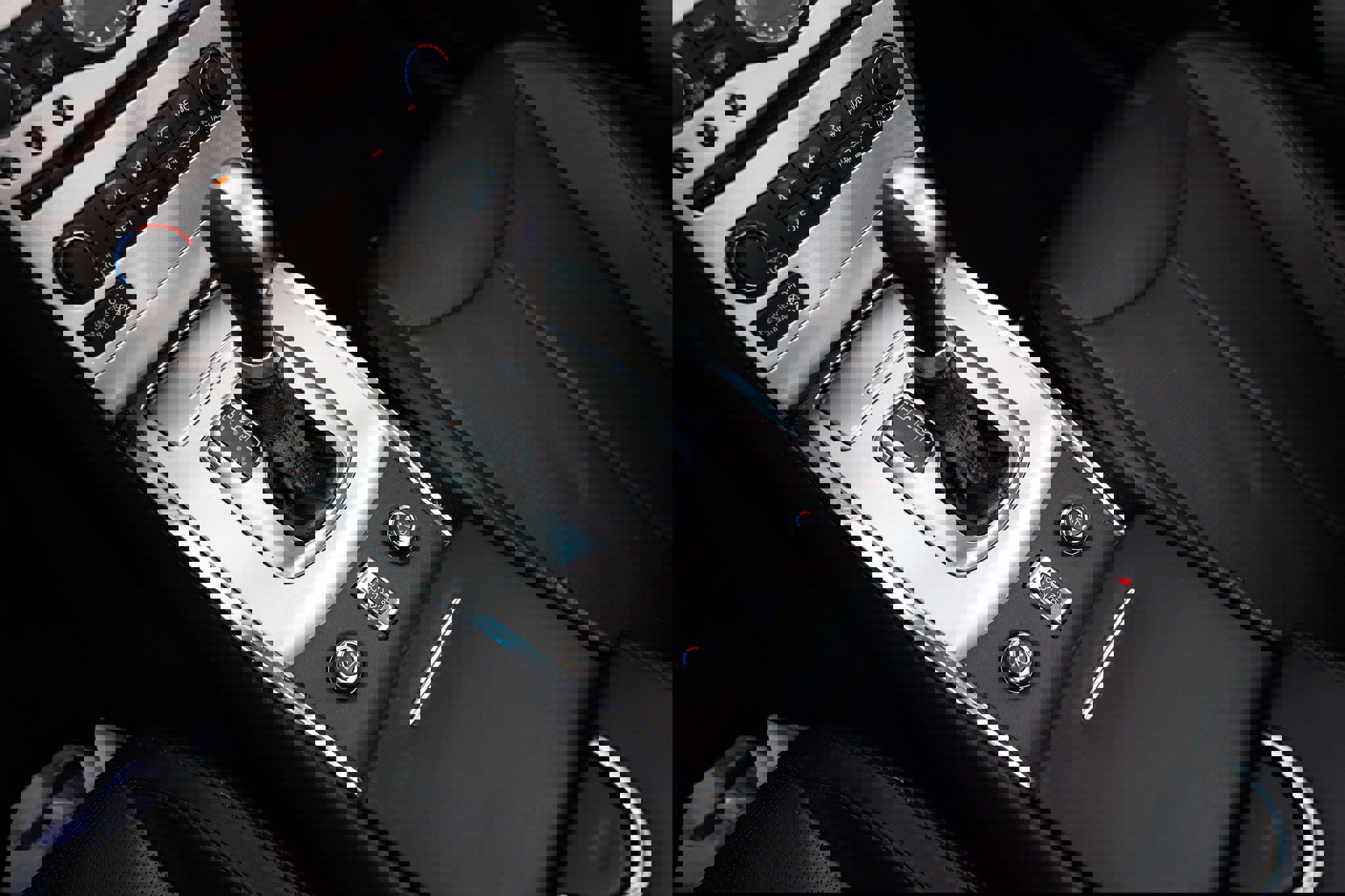 Used 2014 INFINITI Q60 Convertible w/ Premium Package image 44