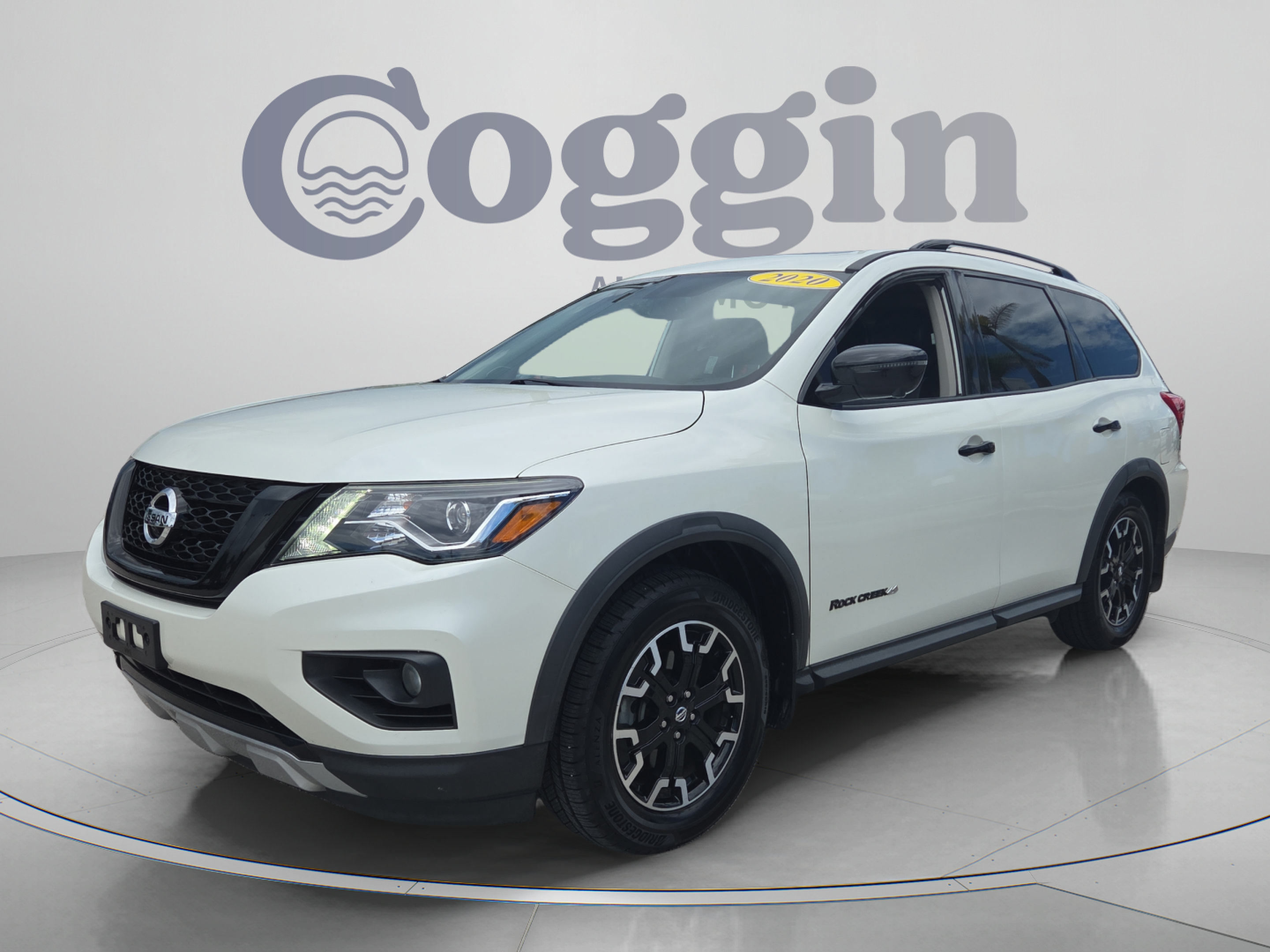 Used 2020 Nissan Pathfinder SL AWD/4WD image 1