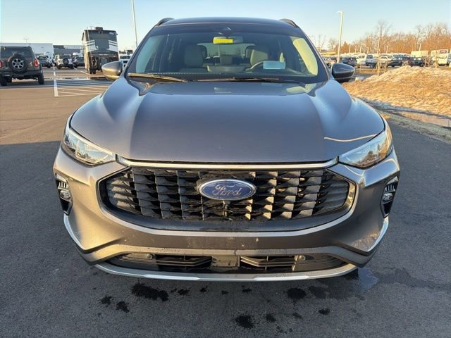 Certified 2023 Ford Escape Platinum w/ Premium Technology Package image 14