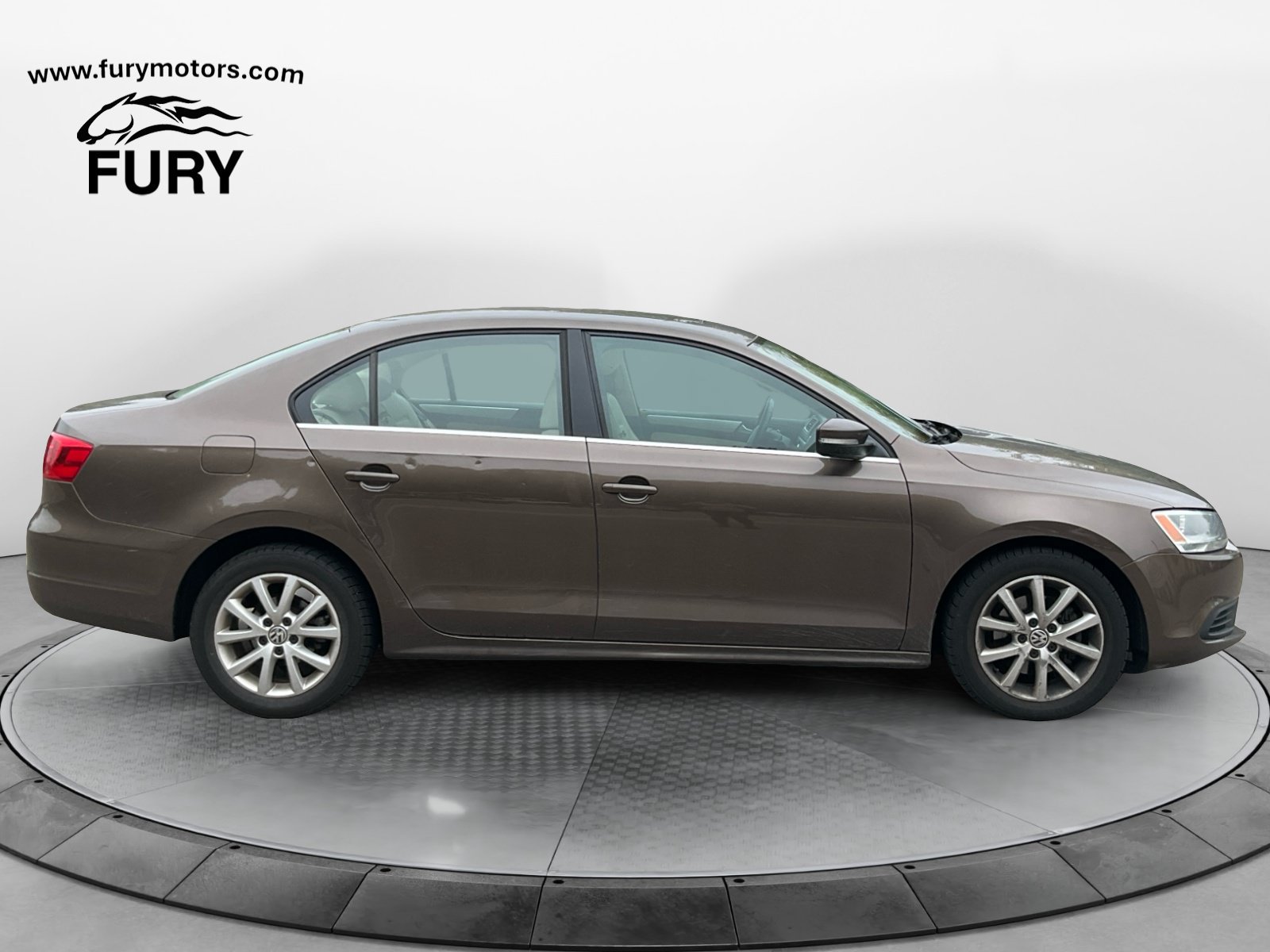 Used 2013 Volkswagen Jetta SE FWD image 3