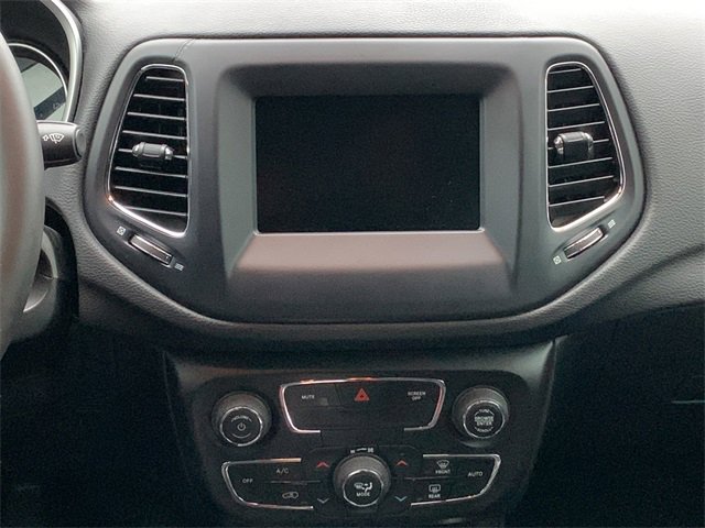 Used 2021 Jeep Compass Latitude image 20